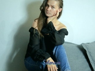 Selenaxo
