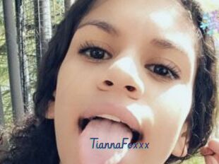 TiannaFoxxx