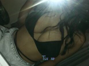 Tix_xo