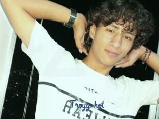 Troyy_hot