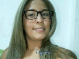 Tiny_sara