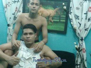 Twohotguys20cm