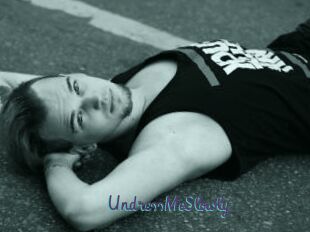 UndressMeSlowly