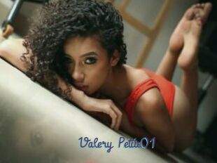 Valery_Petite01