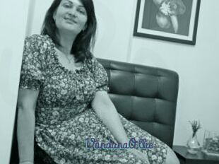 VandanaOllie