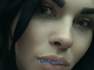 Vikibrownx